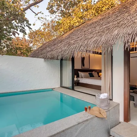 Отель Oia Goa - Private Pool